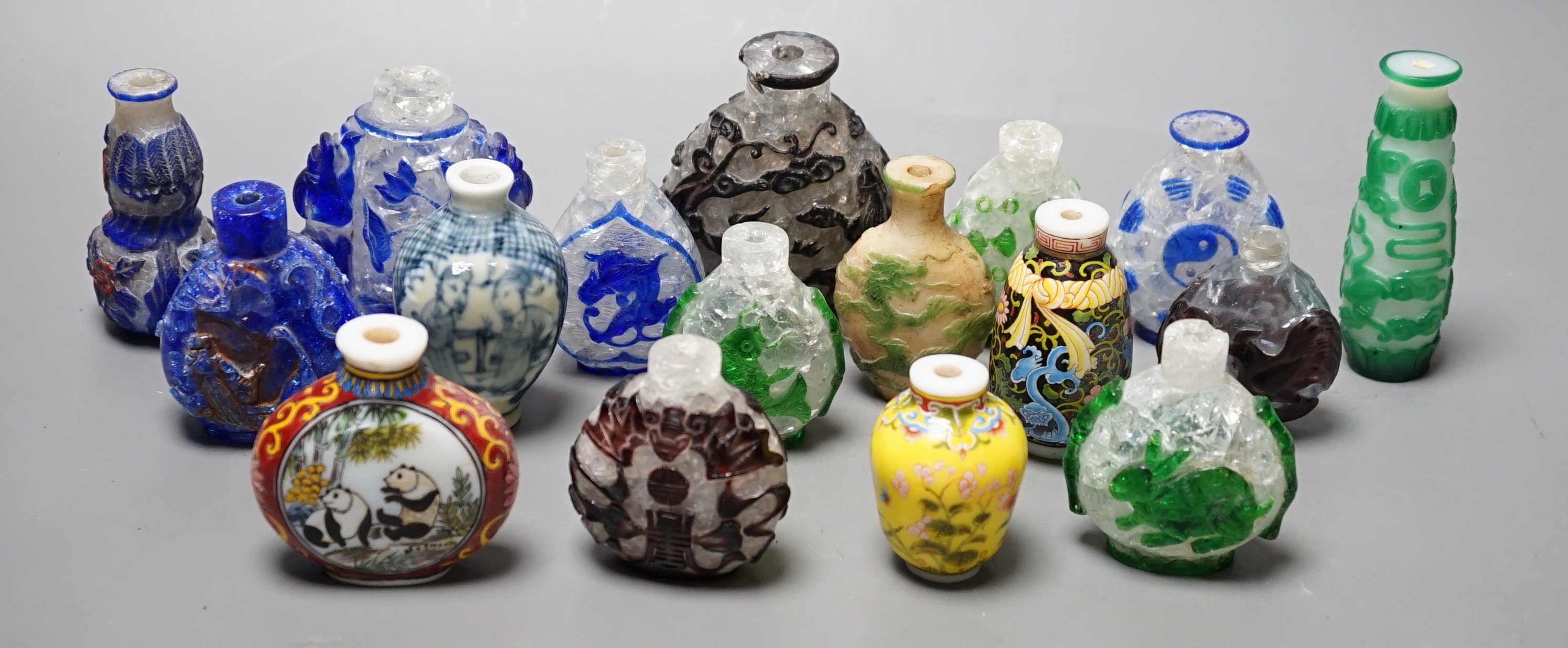 A quantity of mixed Chinese glass scent bottles